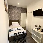 Pensjonat 4 Vatican 4*