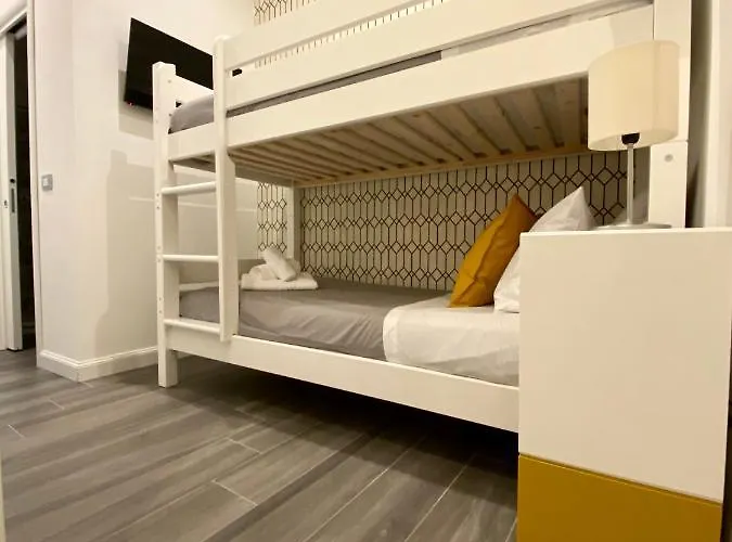 4 Vatican Гостевой дом Рим