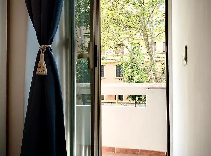 Гостевой дом 4 Vatican 4*