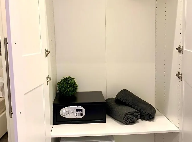 Гостевой дом 4 Vatican Рим