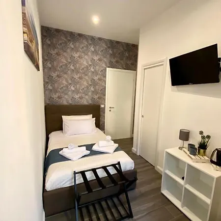 Gæstehus 4 Vatican 4*